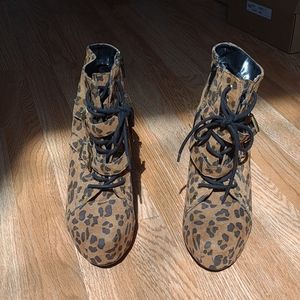 Women's size 10 boot